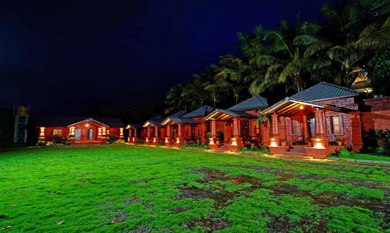 Siddhagiri Hotel And Resort Wai Exterior photo