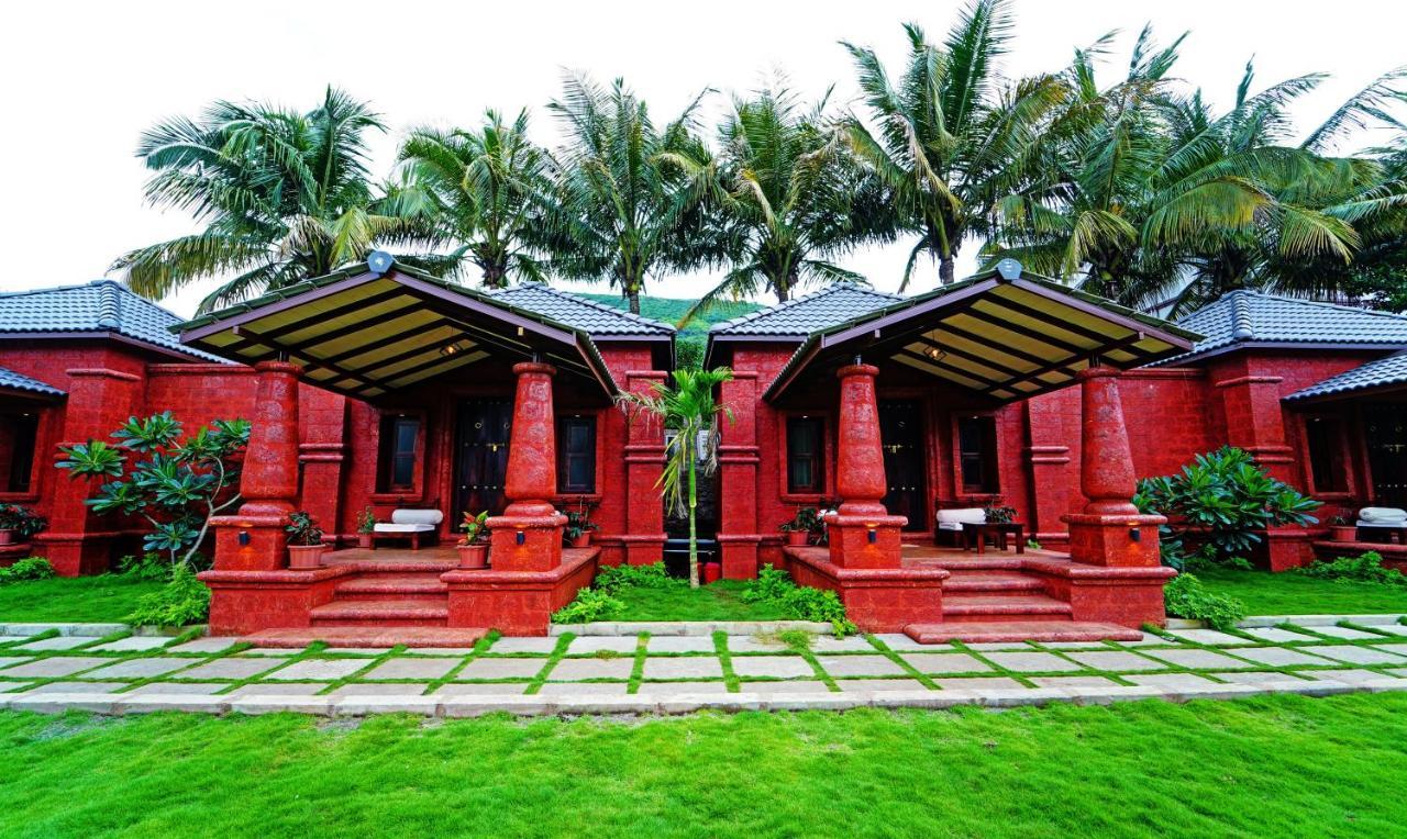 Siddhagiri Hotel And Resort Wai Exterior photo